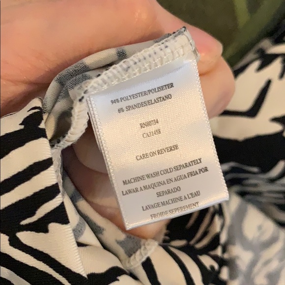 BCBG Dressy Tank Blouse / Shirt - Picture 6 of 7